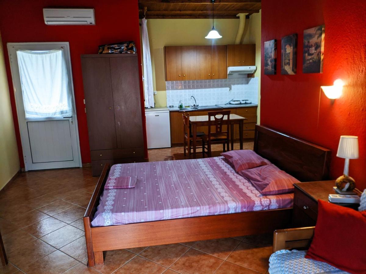 Alexandros Guesthouse Órma 외부 사진